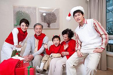 GOG喜加一！策略游戏《莫德海姆：诅咒之城》免费领取